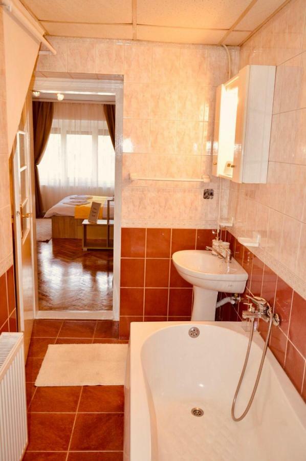 Joy City Stay Prefectura 1 Тімішоара Екстер'єр фото